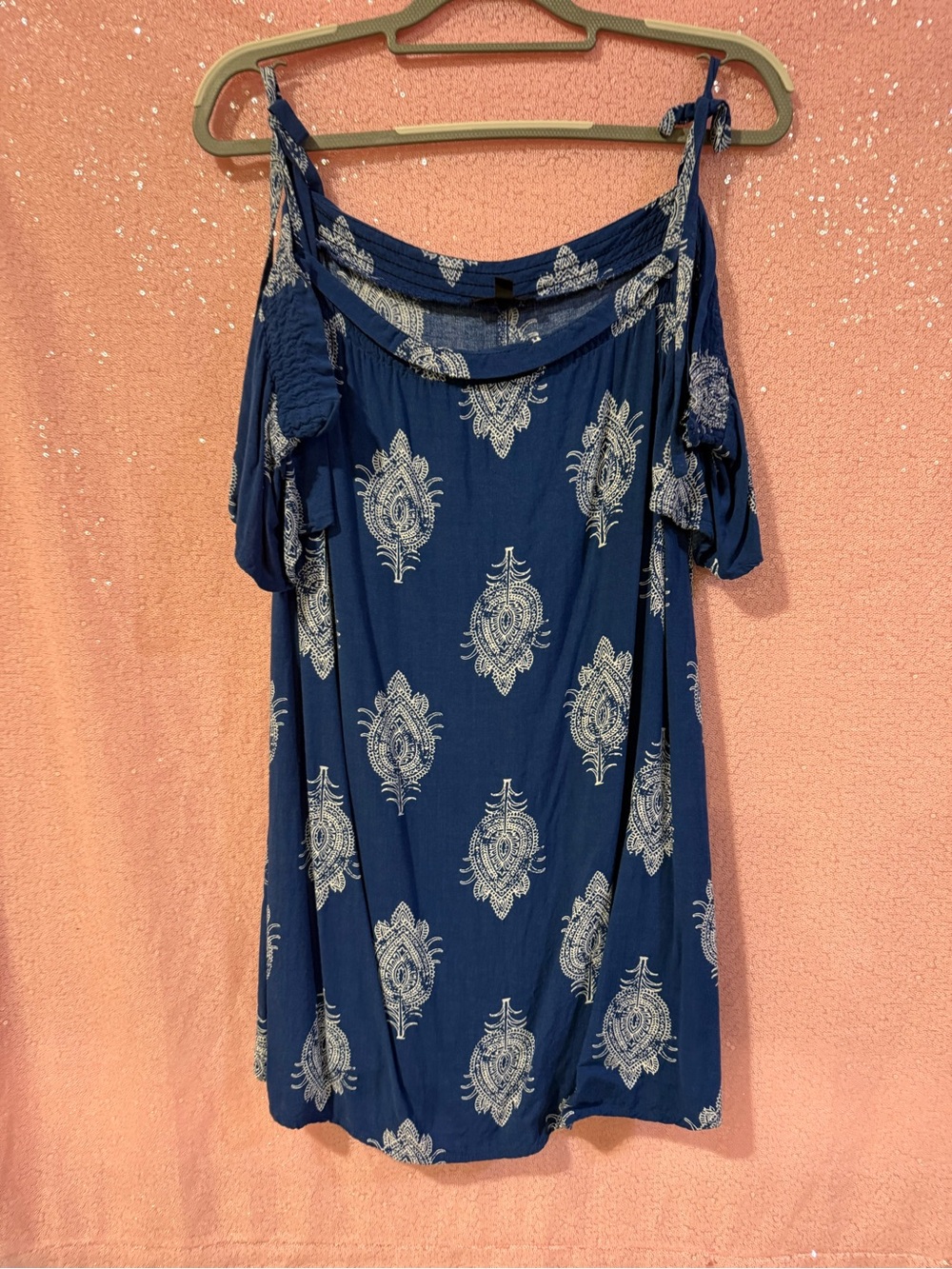 Cold-Shoulder Navy Blue Printed Women's Top M8
